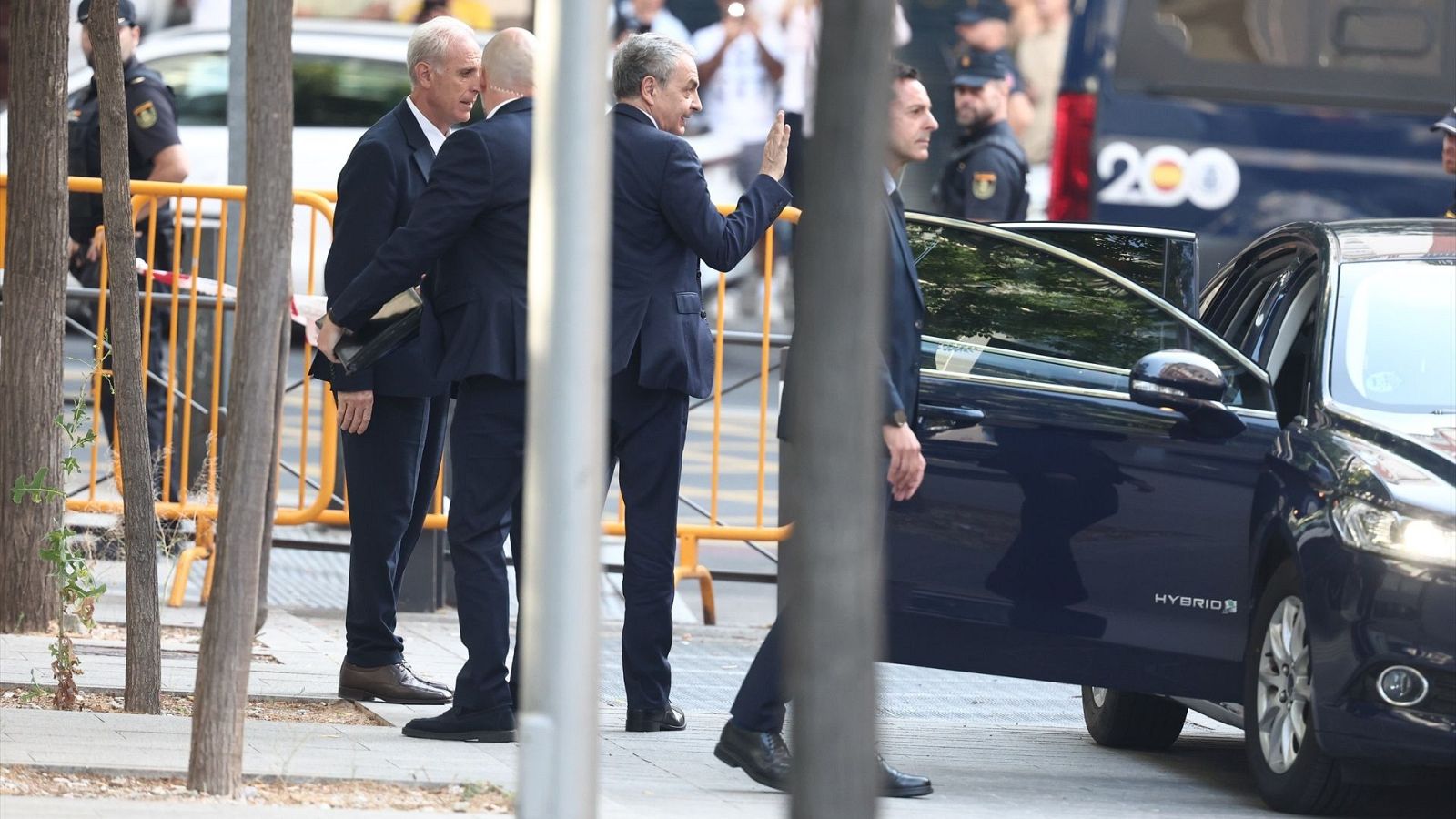 José Luis Rodríguez Zapatero llega a la Audiencia Nacional para declarar como imputado