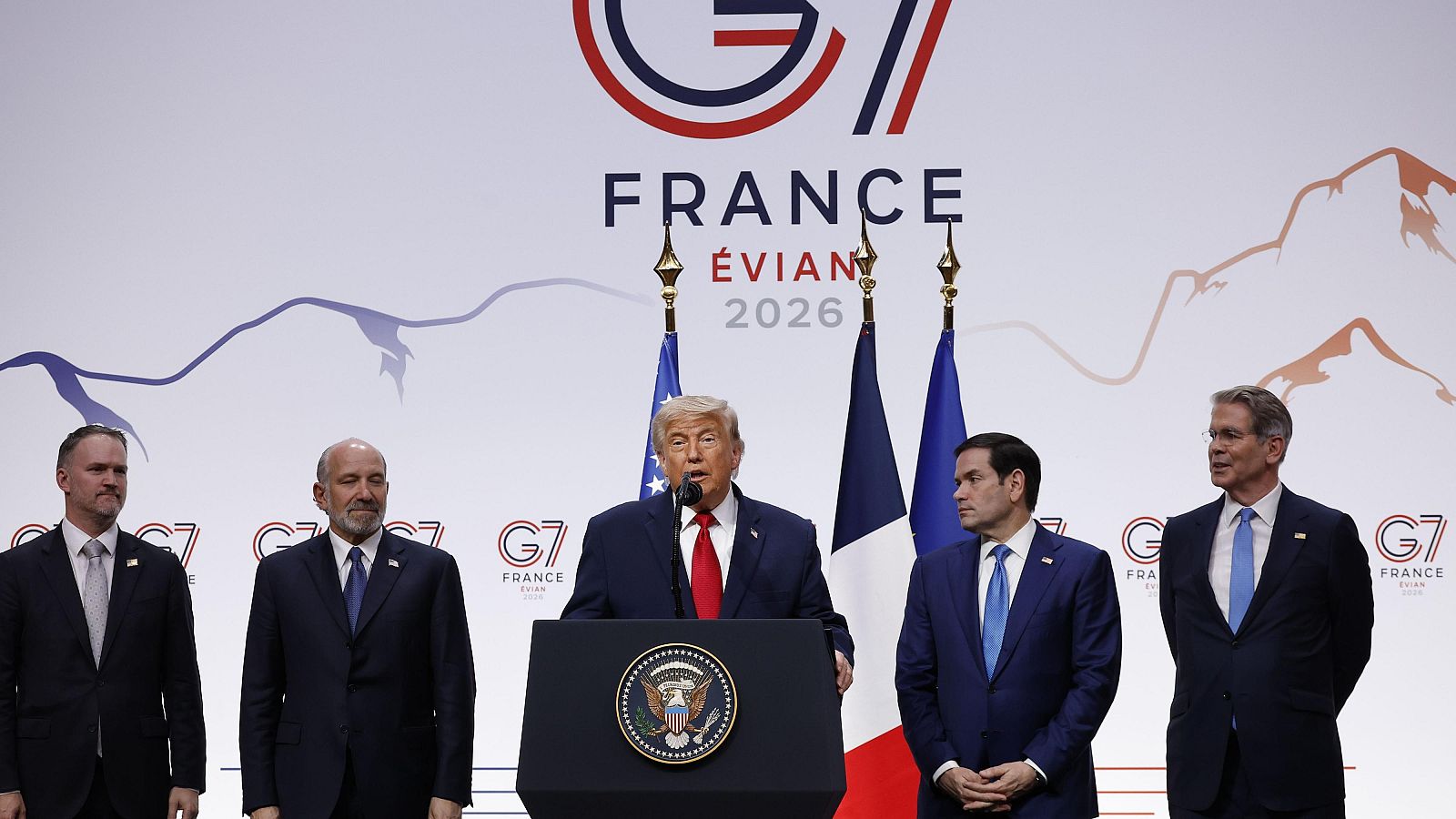 Trump vuelve a amenazar a Irán a pesar del acuerdo