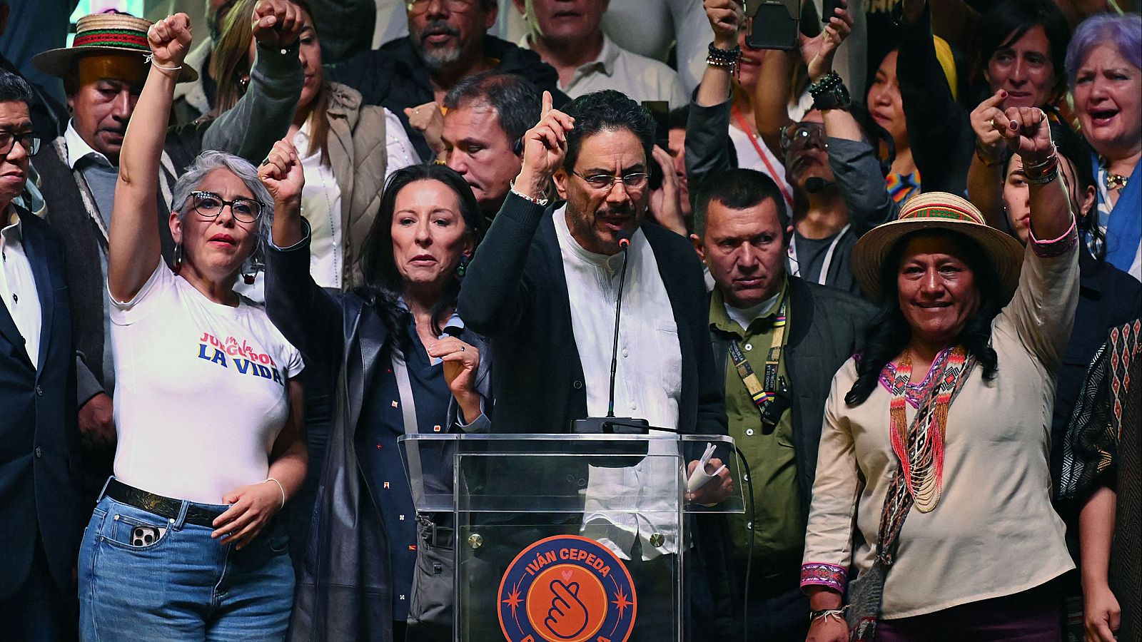 Cepeda impugnará 33.000 mesas pese a reconocer el resultado preliminar de las elecciones en Colombia