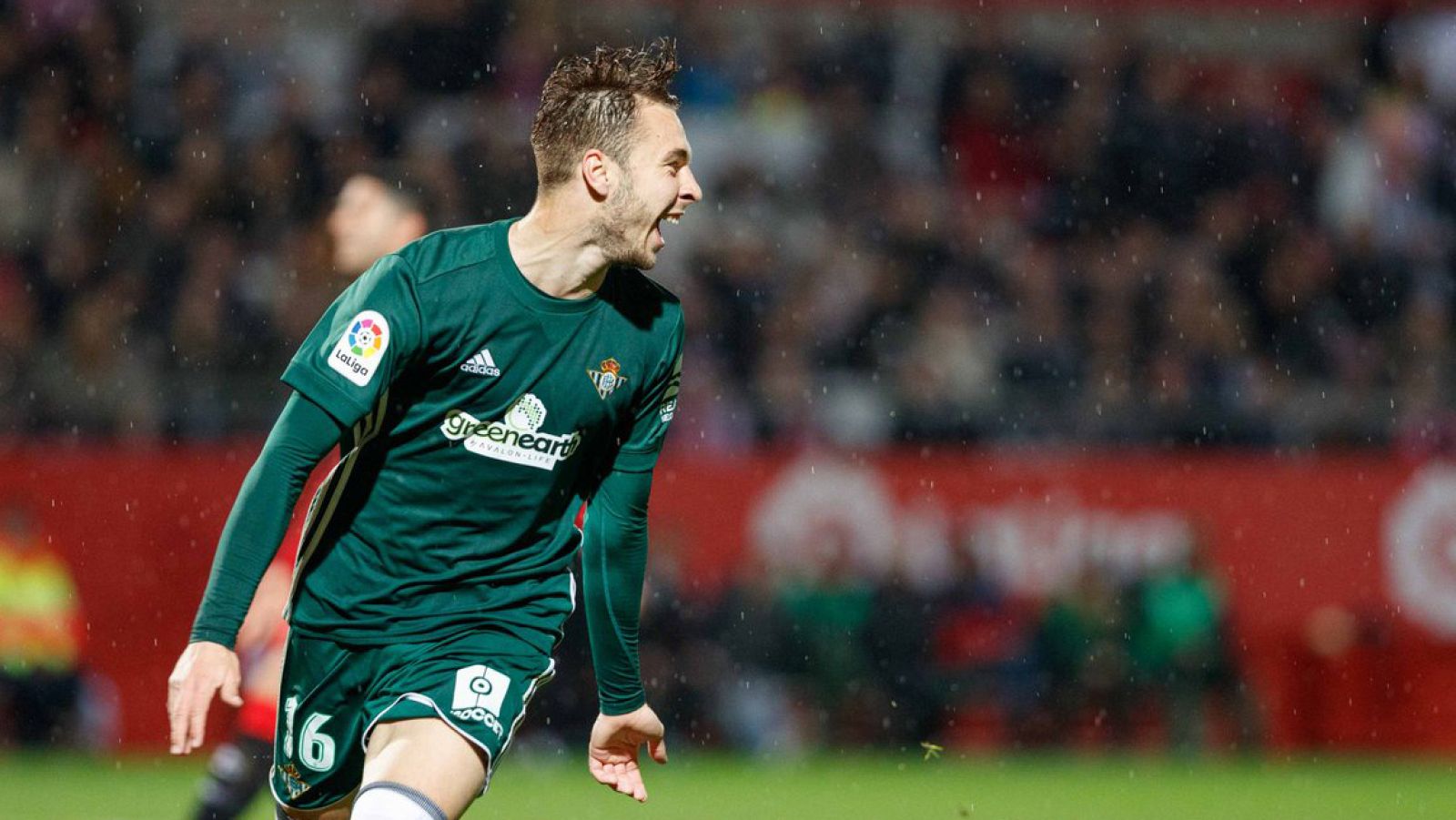 Loren mantiene al Betis en Europa