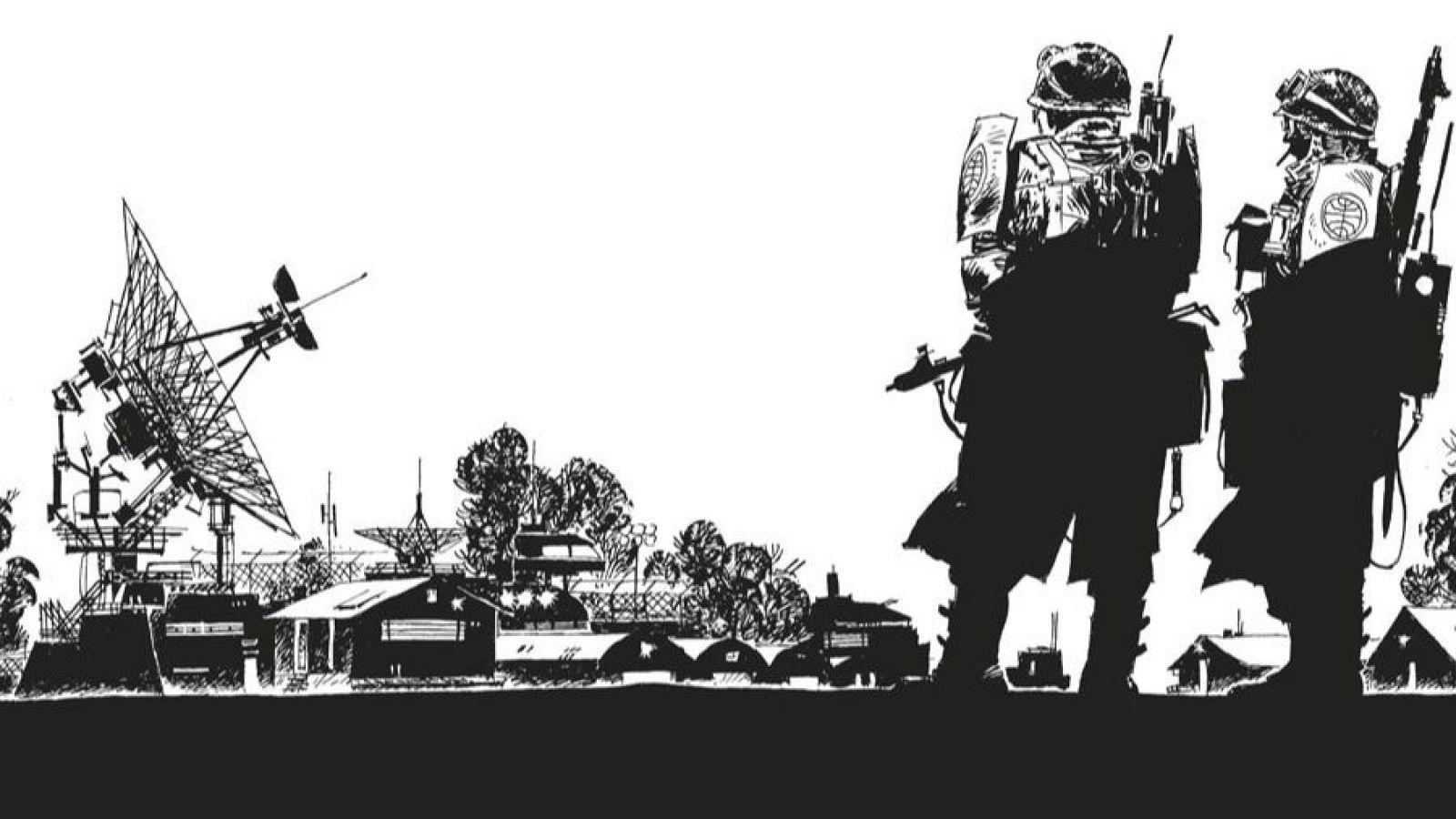Ilustración en blanco y negro de dos soldados equipados observando una base con una gran antena parabólica, evocando un escenario de ciencia ficción o militar.