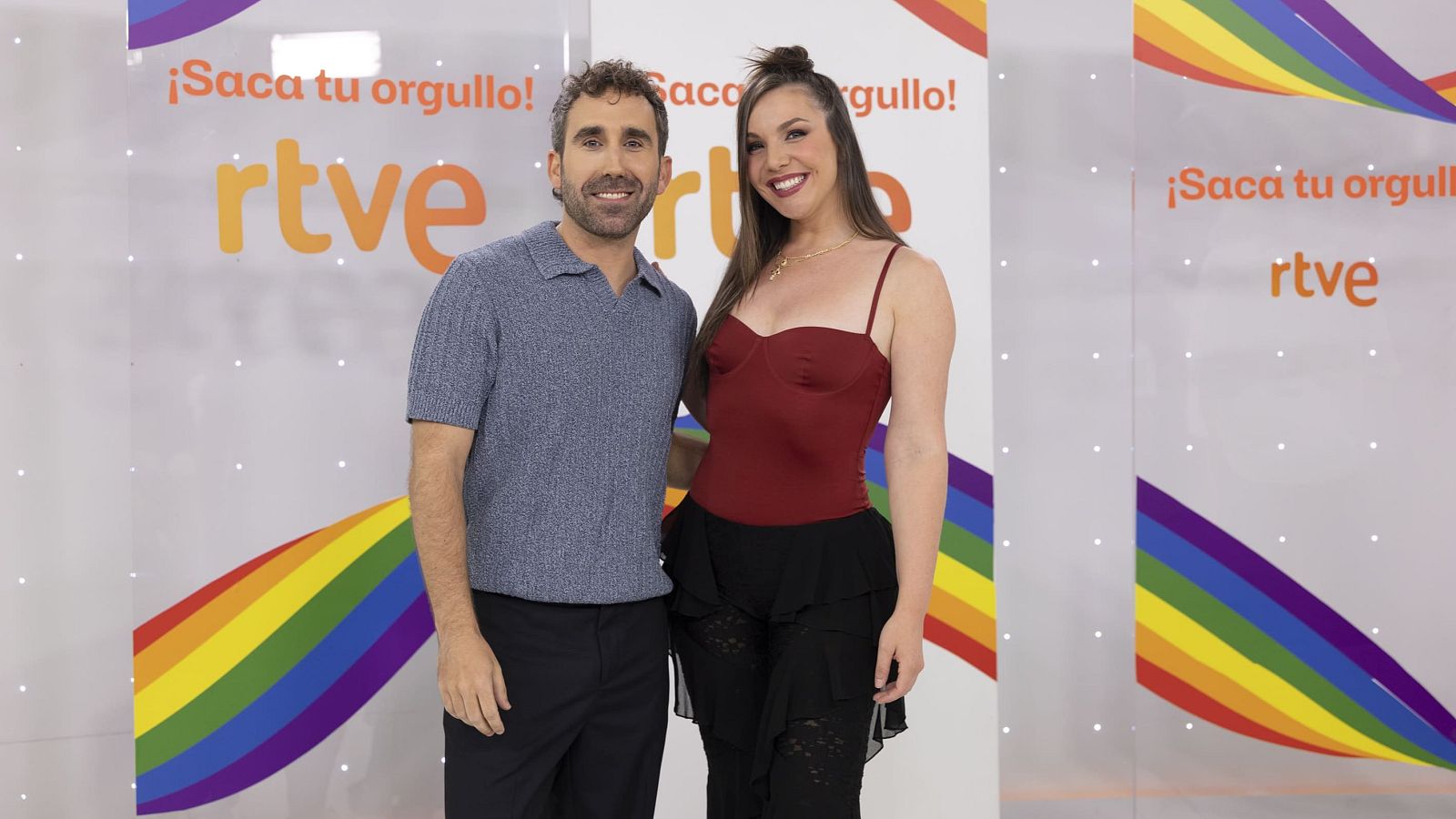 Aitor Albizua e Inés Hernand, presentadores de 'Saca tu Orgullo 2026'