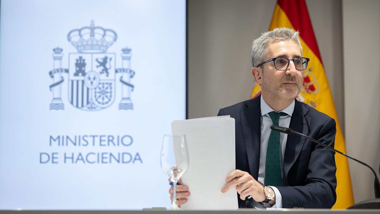 El Gobierno plantea a las comunidades una financiación "récord" y un margen de deuda de 5.849 millones