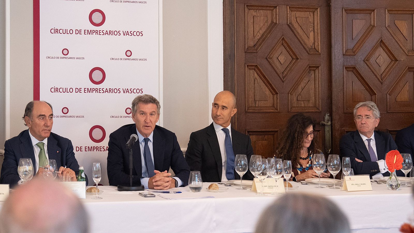 El presidente del PP, Alberto Núñez Feijóo, durante una intervención pública, en una imagen de archivo