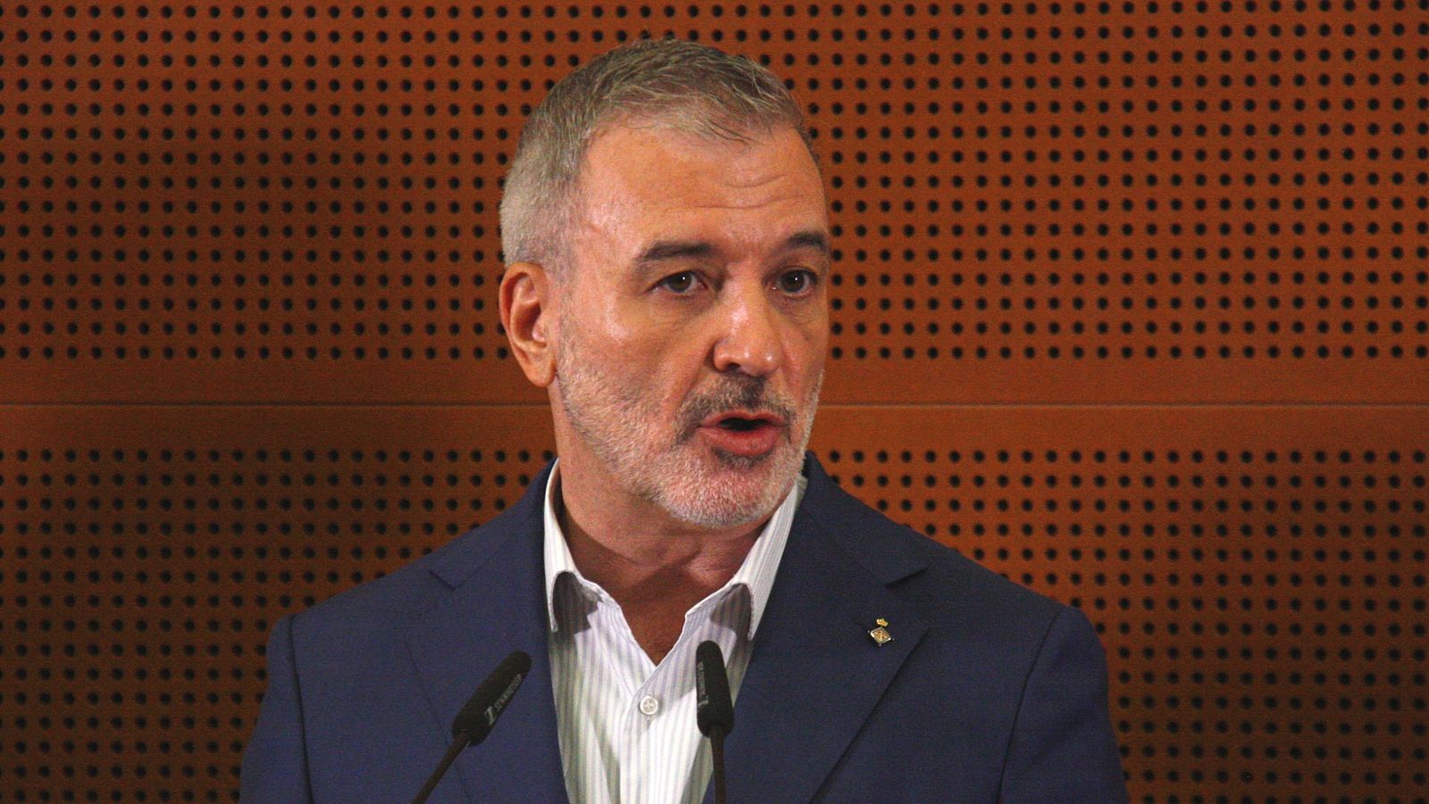 L'alcalde de Barcelona, Jaume Collboni, en una atenció als mitjans de comunicació el 7 de juliol
