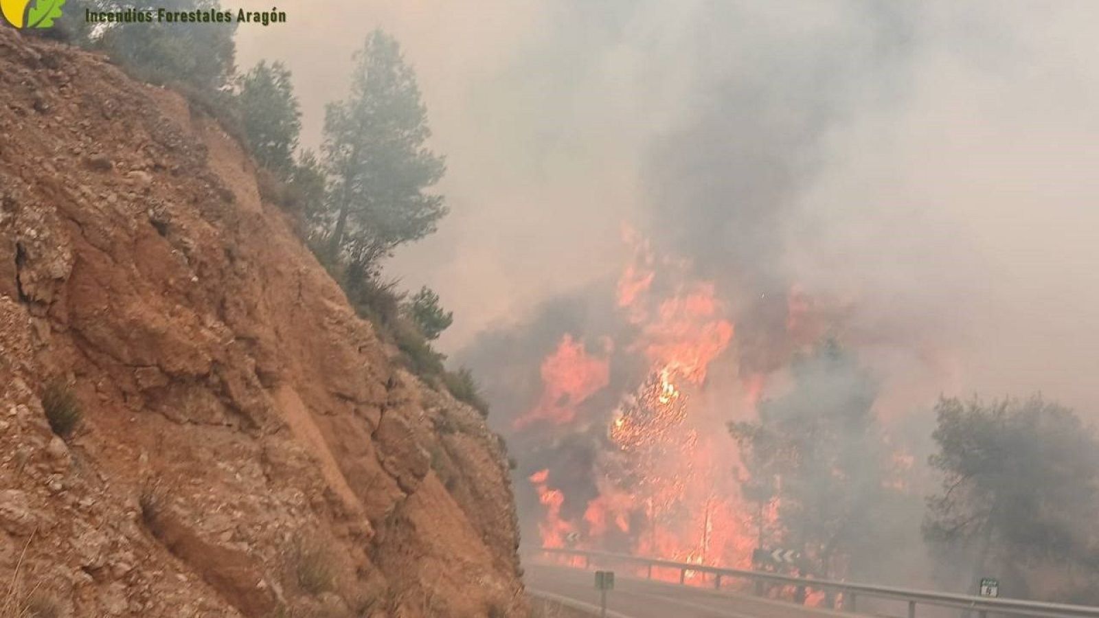 Imagen del incendio de Peñarroya de Tastavins, en Teruel