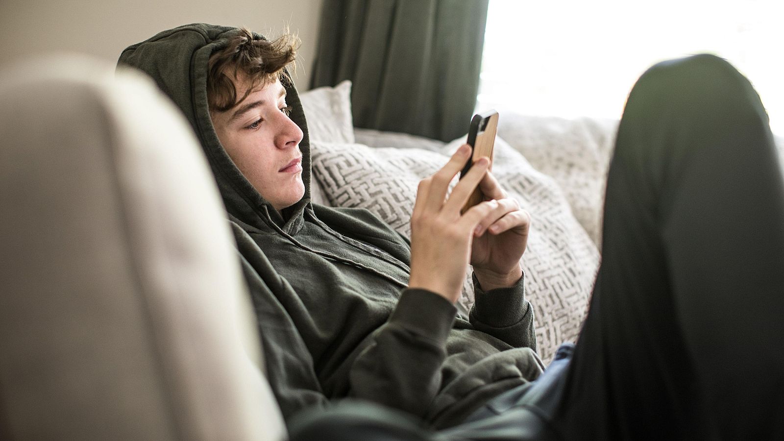 Seis de cada diez adolescentes creen que cualquier contenido digital es solo entretenimiento.