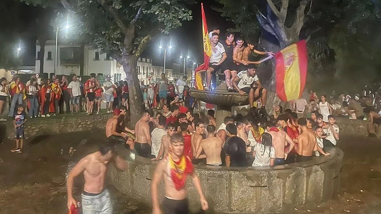 Muere un menor en la celebración de la victoria de España en Ciudad Rodrigo, Salamanca