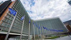 La Unión Europea impone un nuevo paquete de sanciones a Rusia con la extensión del tope al petróleo