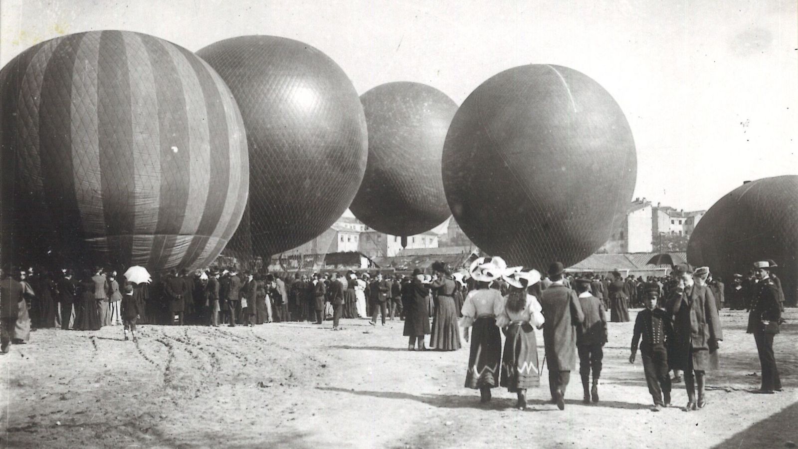 Así se vivió el último eclipse de 1905 en Burgos