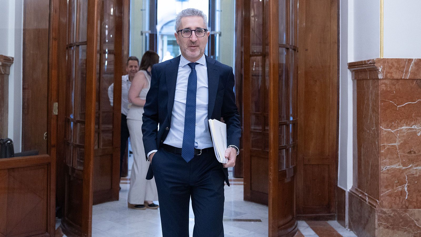 Arcadi España, ministro de Hacienda