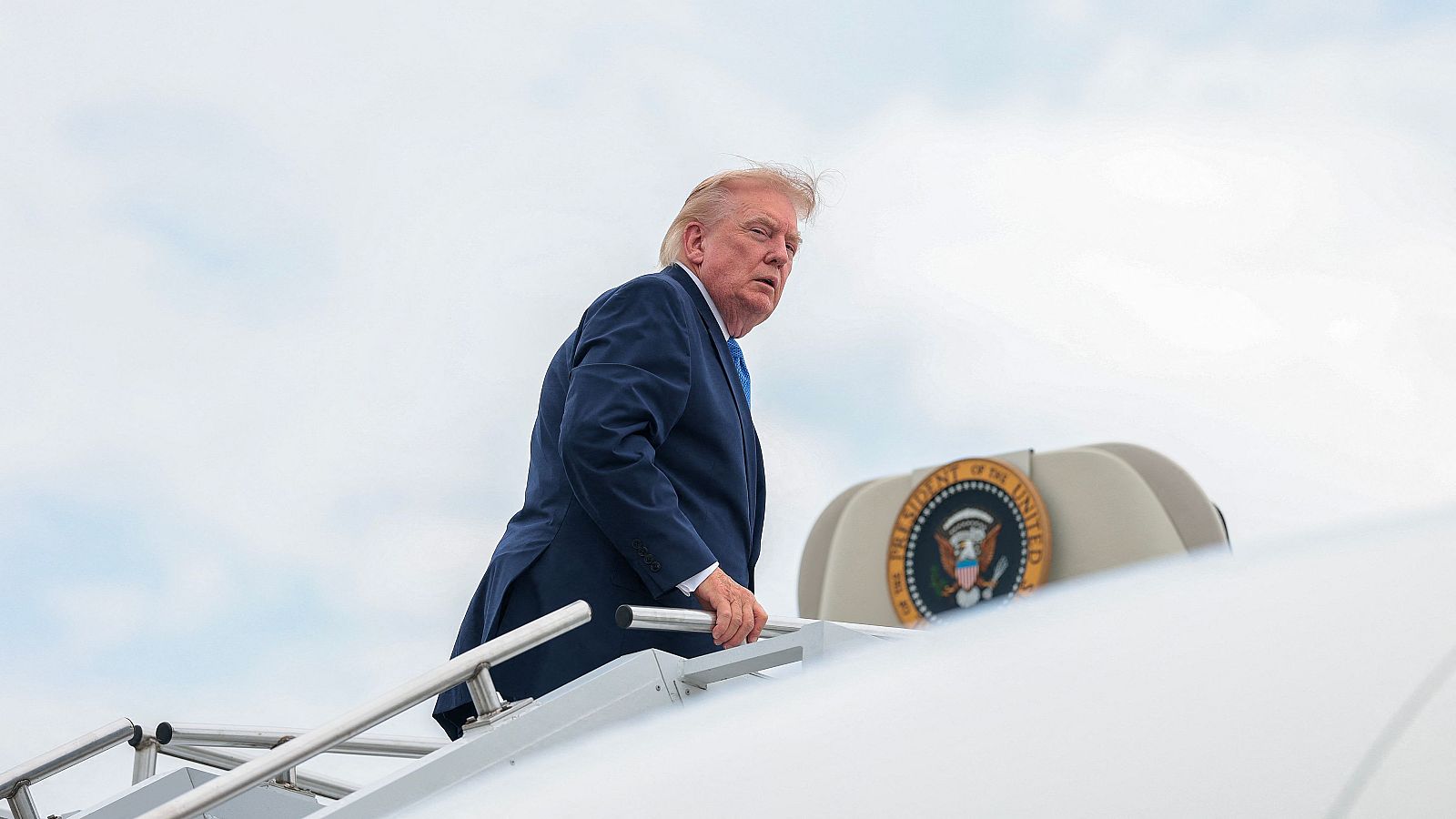 Trump anuncia nuevas conversaciones con Irán para este lunes tras reiterar que hay un acuerdo para Ormuz