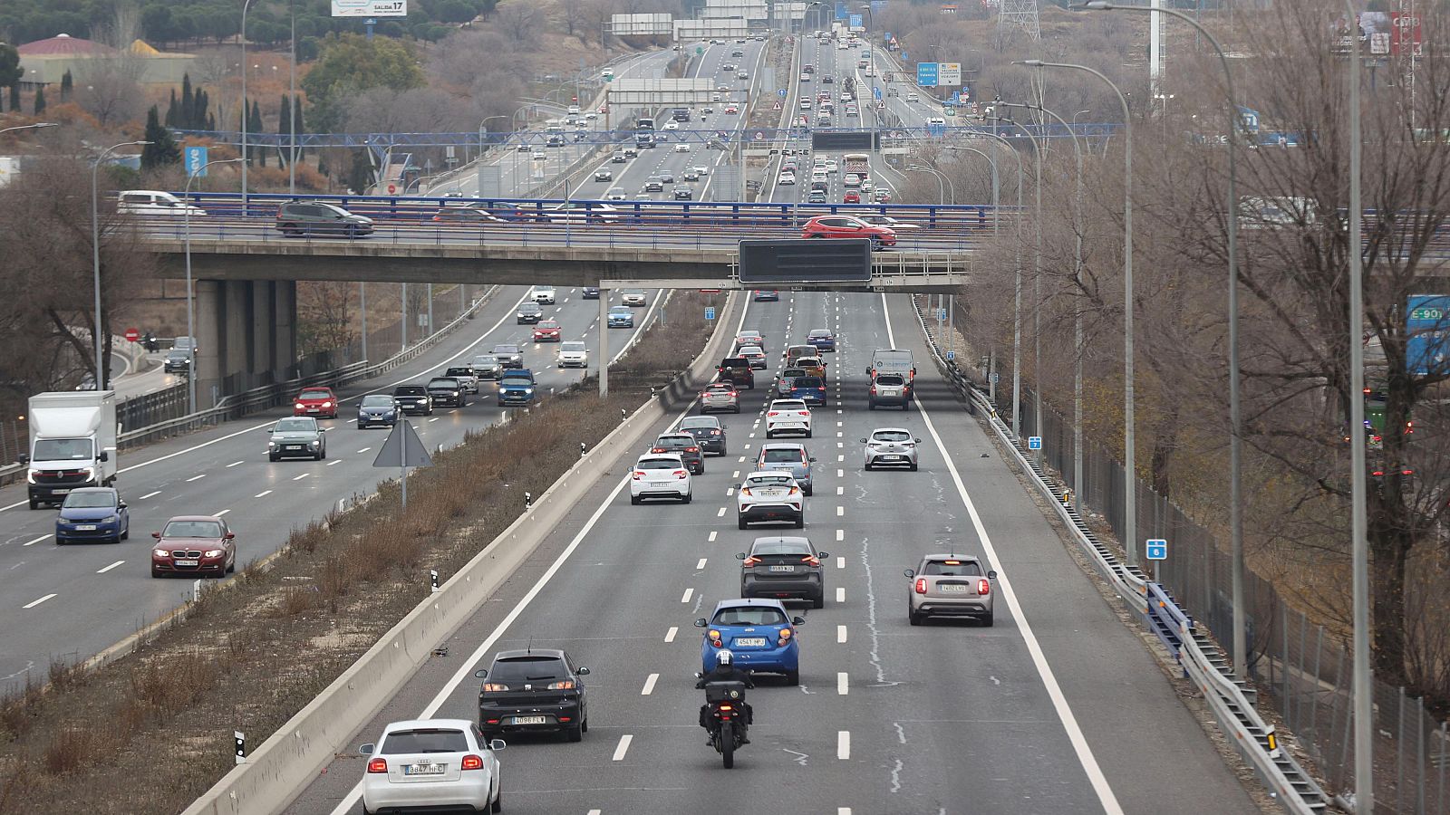 La DGT pide extremar la precaución en carretera