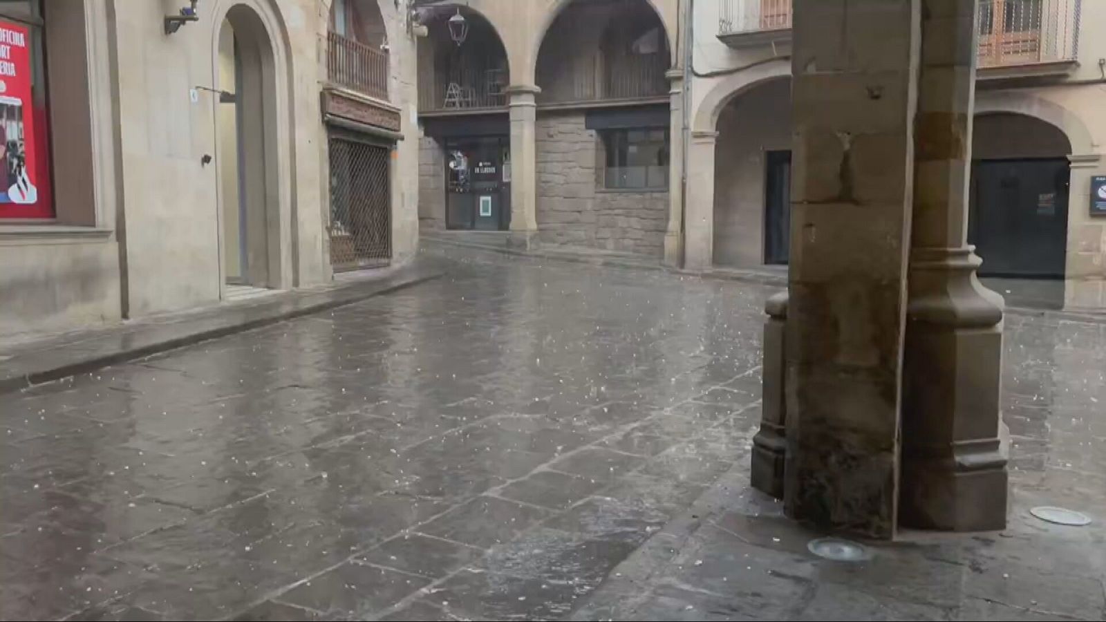 Les tempestes d'aquest dilluns deixen pedres de 5 centímetres al Solsonès, amb alguns danys en vinyes