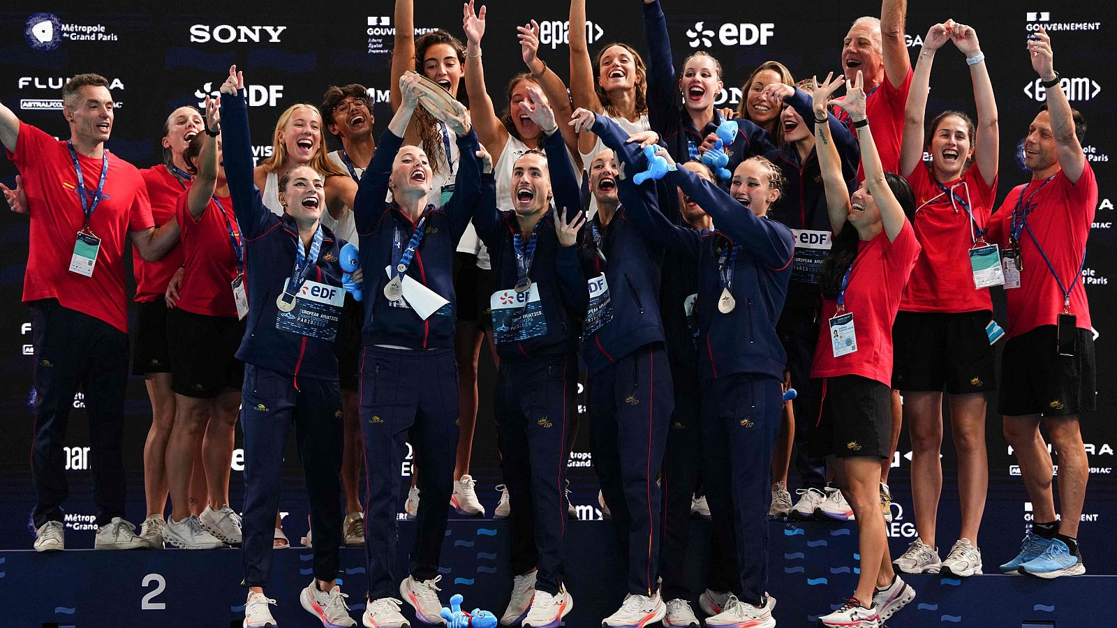 España cierra el Europeo de París con 8 medallas en artística