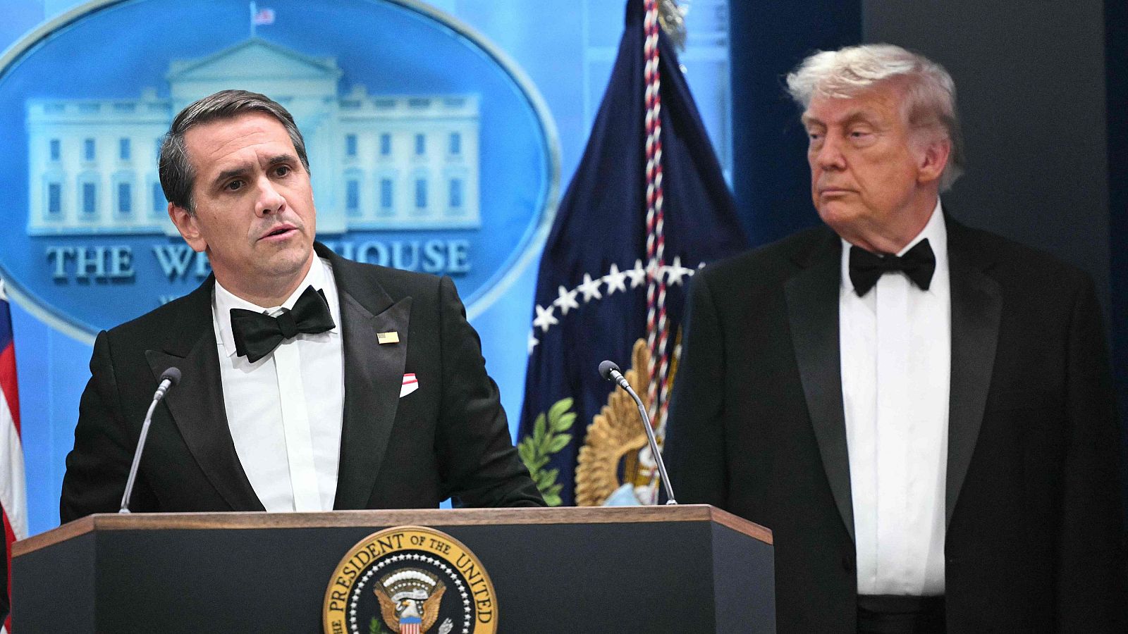 El Senado de EE.UU. confirma a Todd Blanche, exabogado de Trump, como fiscal general
