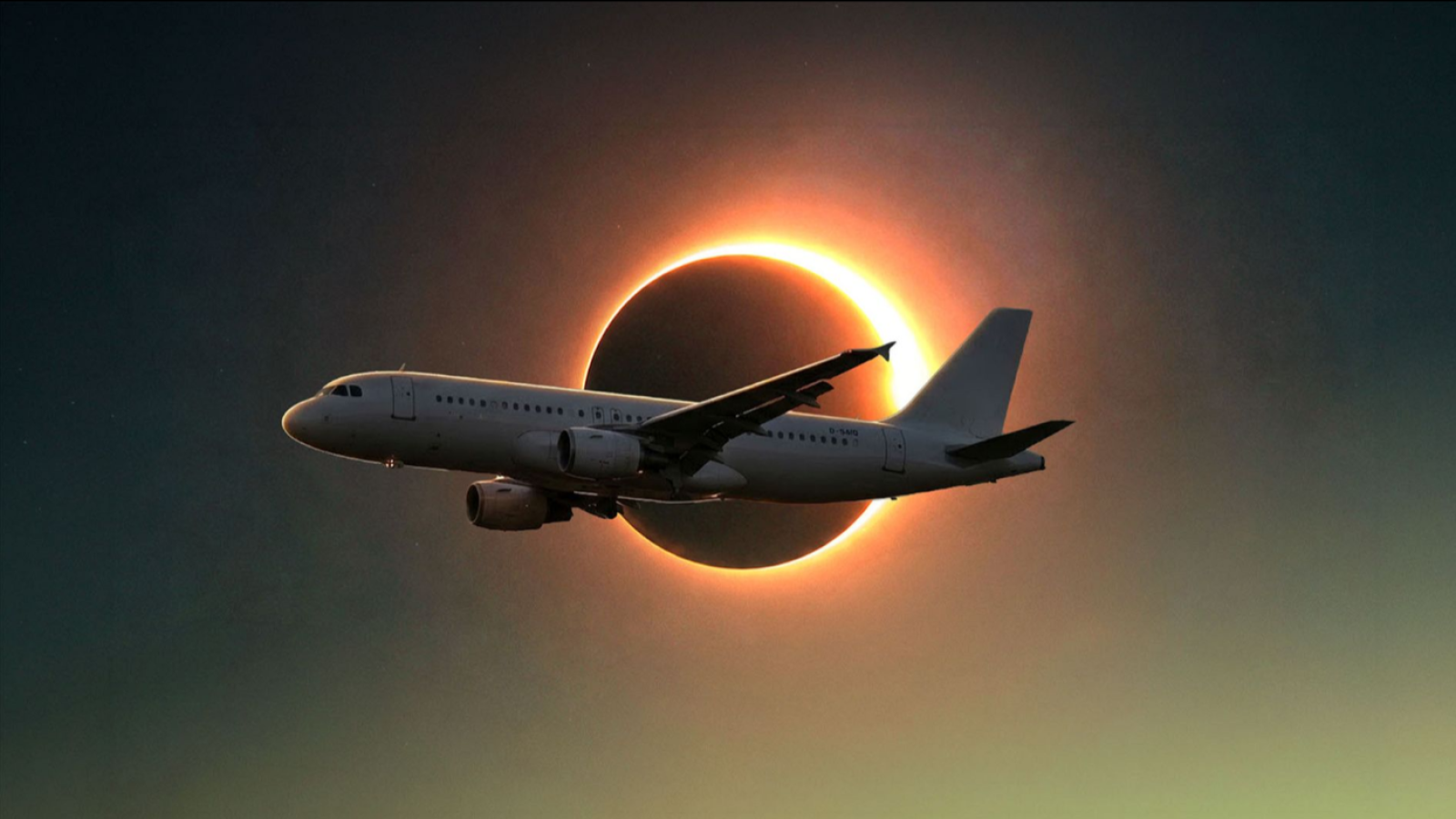 Avión de pasajeros en vuelo frente a un eclipse solar, con un cielo oscuro y un halo luminoso irradiando del fenómeno astronómico.