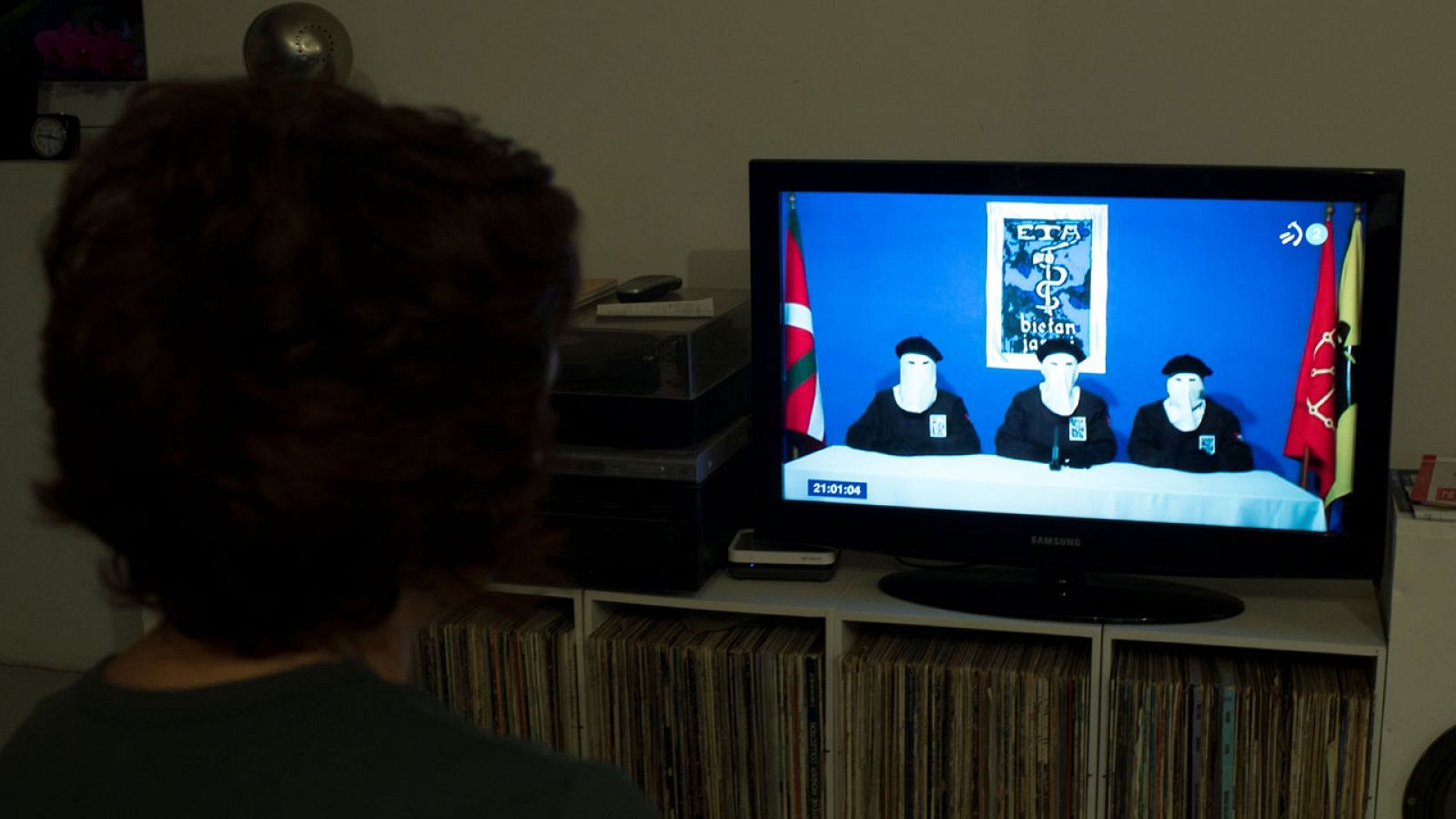 ETA reconoce el daño causado en un comunicado y dice que "lo siente de veras" por las víctimas.