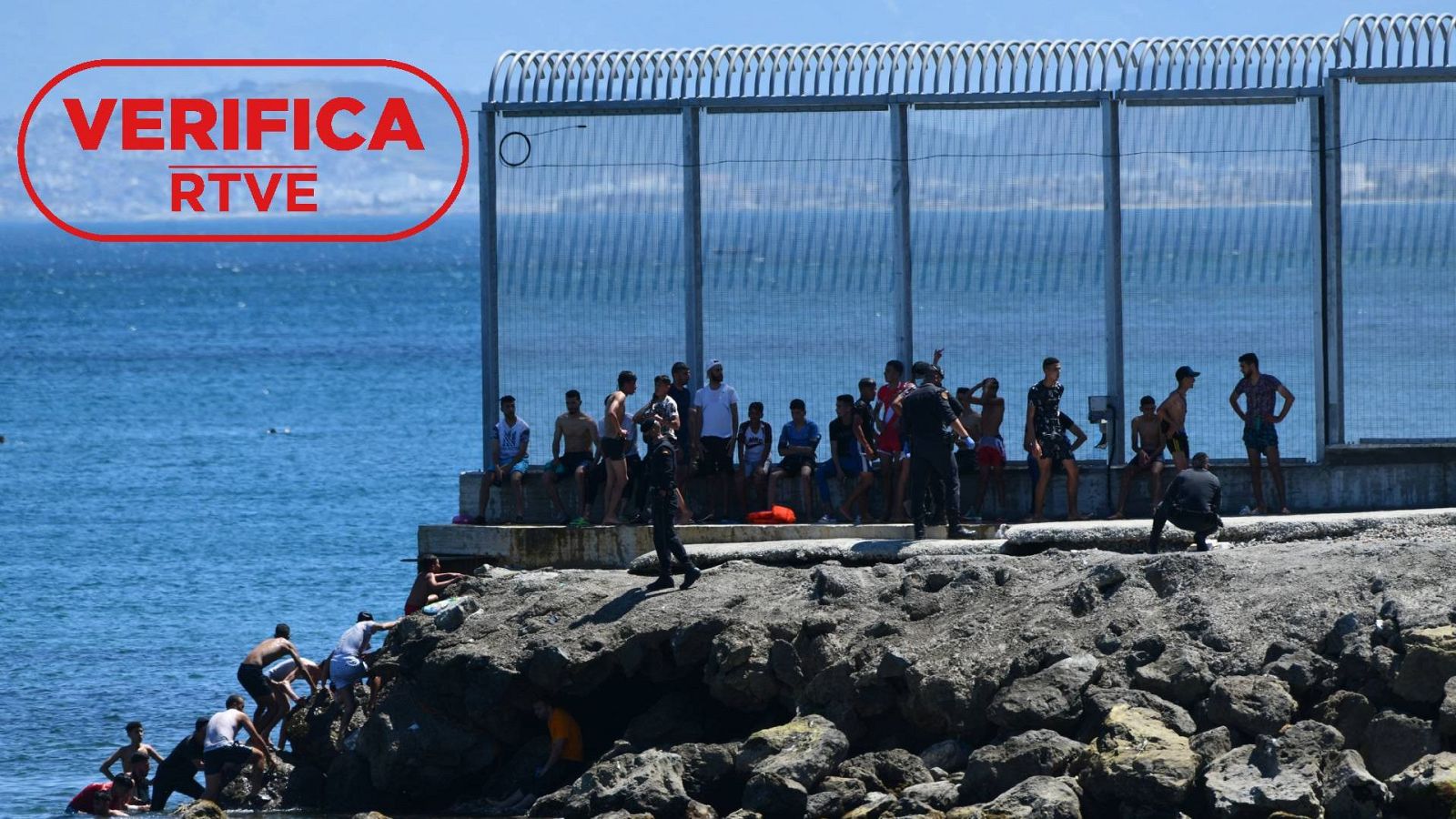 Vídeos antiguos y descontextualizados sobre la crisis migratoria de Ceuta