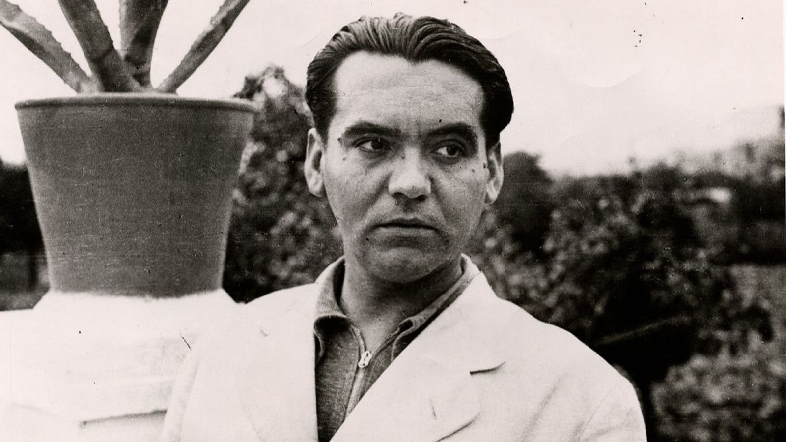 Imagen de Federico García Lorca en la Huerta de San Vicente (Fundación FGL)