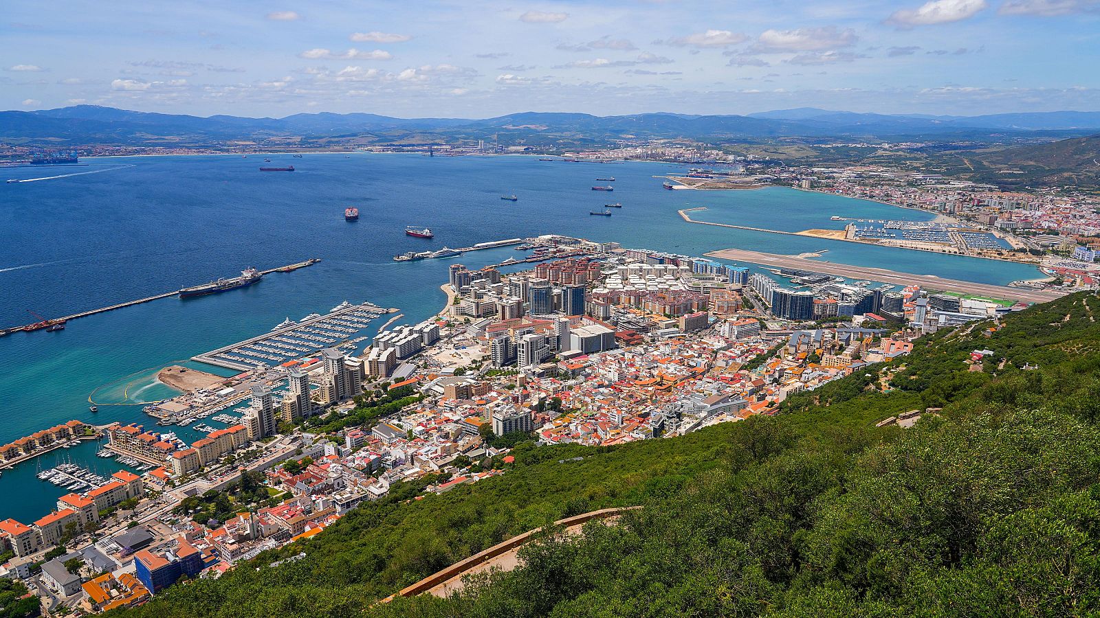 Se cumple un mes sin la Verja de Gibraltar