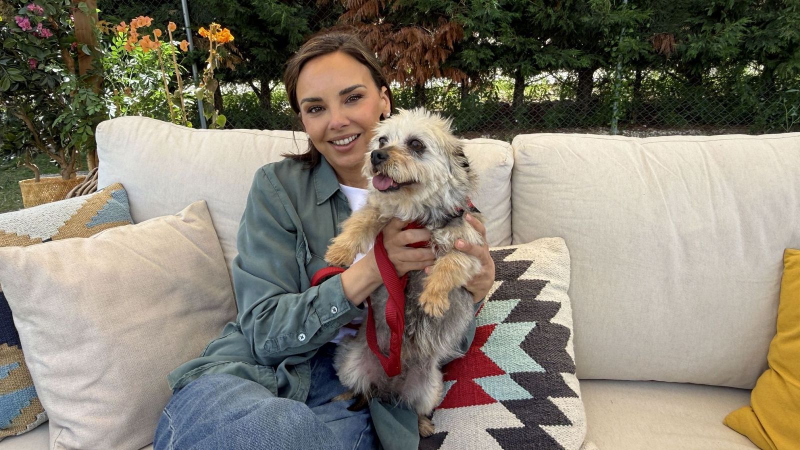 Chenoa en una nueva entrega de 'Dog House'