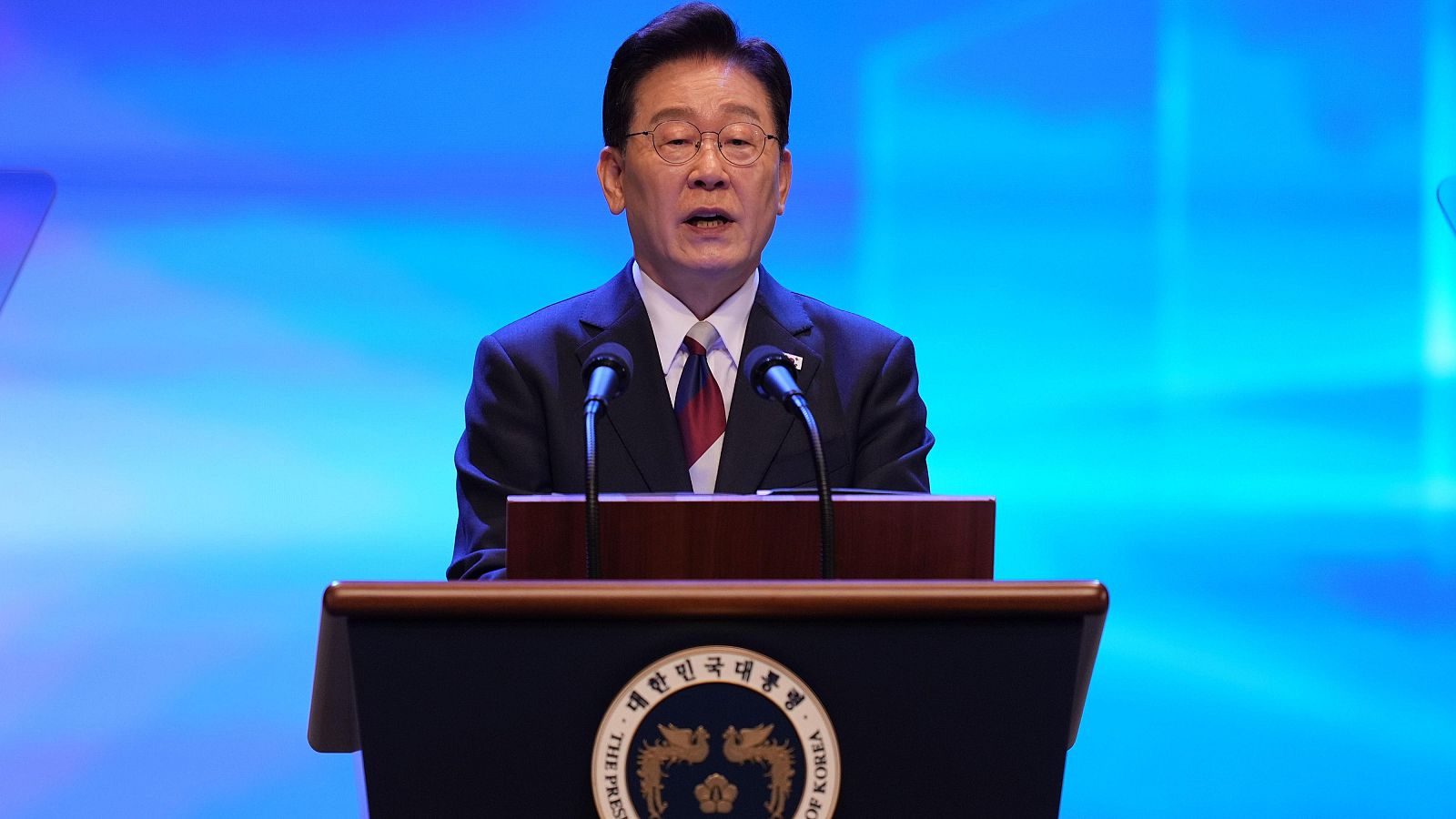El presidente surcoreano asegura que los ejercicios militares con EE.UU. no están dirigidos contra Corea del Norte