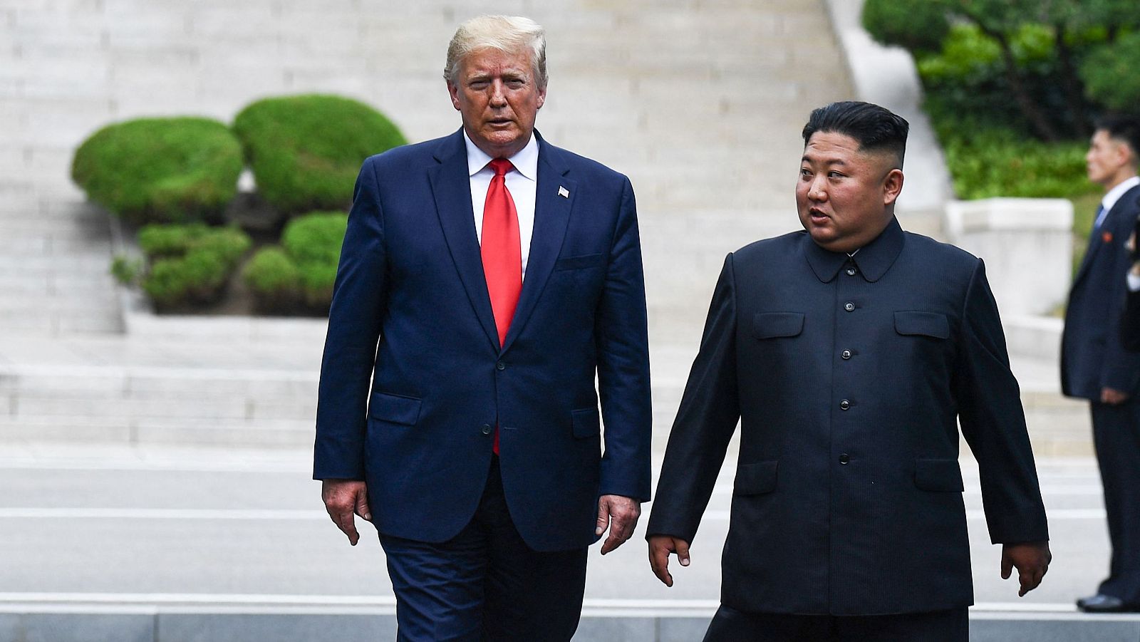 Trump presiona para reunirse con Kim Jong-un mientras los ejercicios militares con Corea del Sur se reducen a la mitad