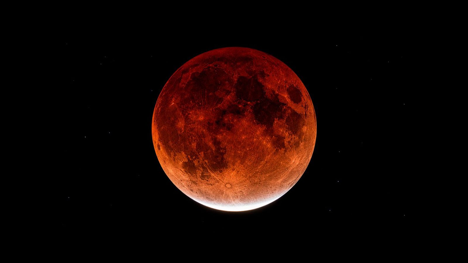 Eclipse parcial: la Luna se teñirá de rojo durante el punto álgido del eclipse