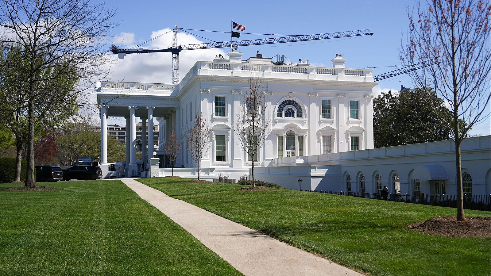 El Supremo de Estados Unidos da un respiro a la construcción del salón de baile de la Casa Blanca,