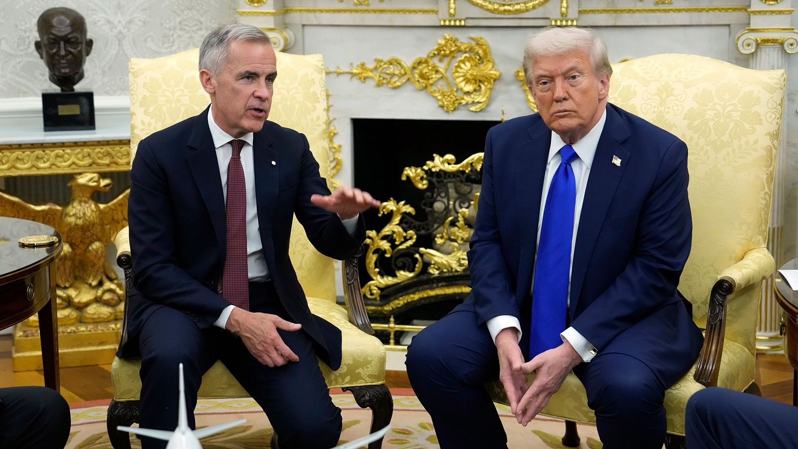 El primer ministro de Canadá, Mark Carney, y el presidente Donald Trump ofrecen una rueda de prensa en la Casa Blanca. Imagen de archivo.