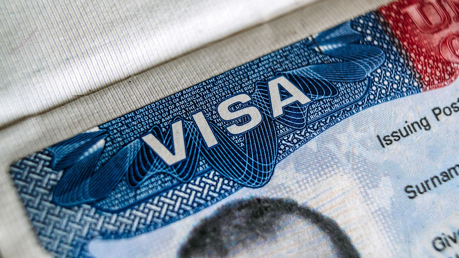 Un tribunal federal anula la suspensión de visados ordenada por Trump para 75 países