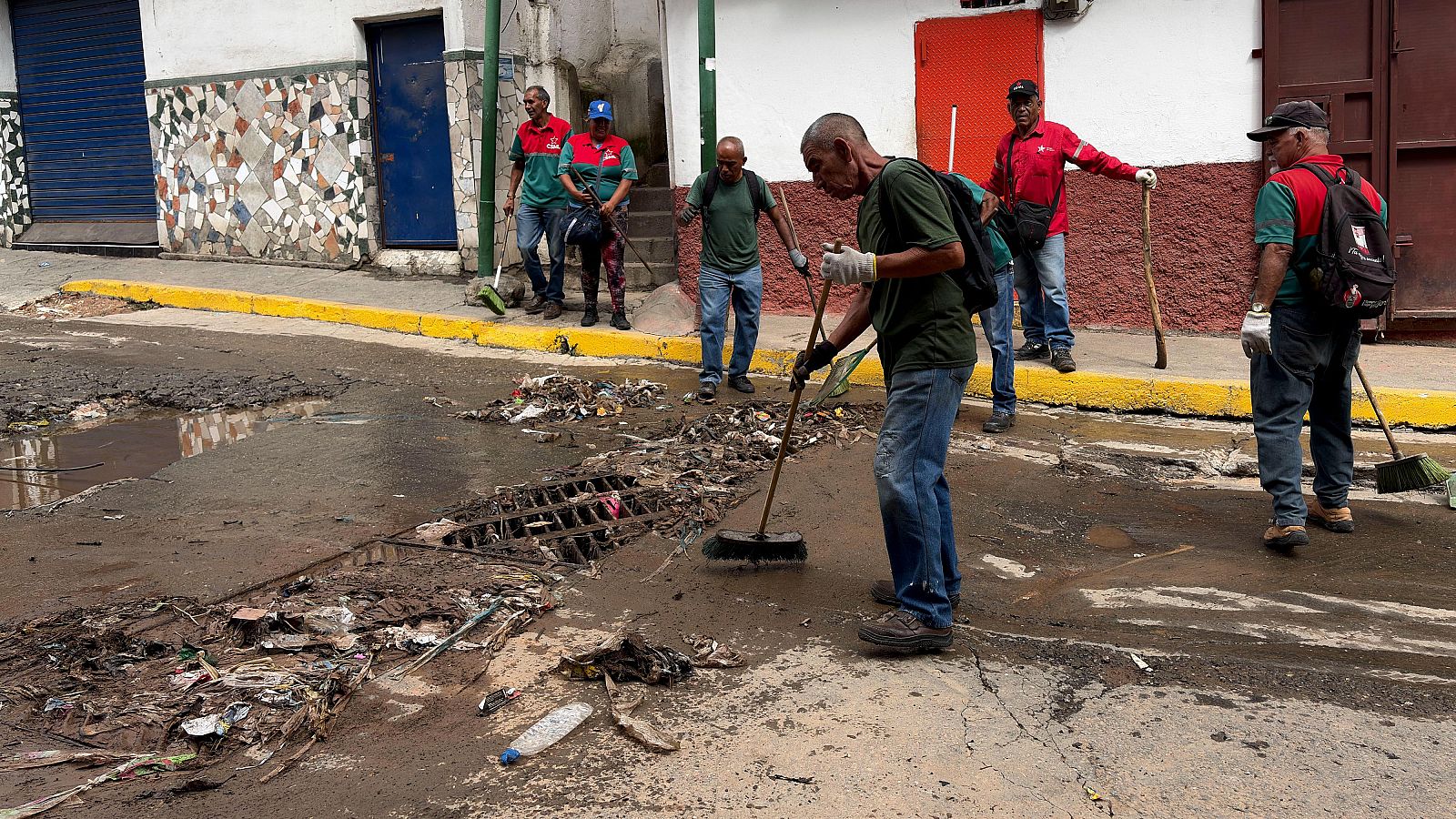 Al menos seis desaparecidos y más de 150 viviendas afectadas en Venezuela por las lluvias