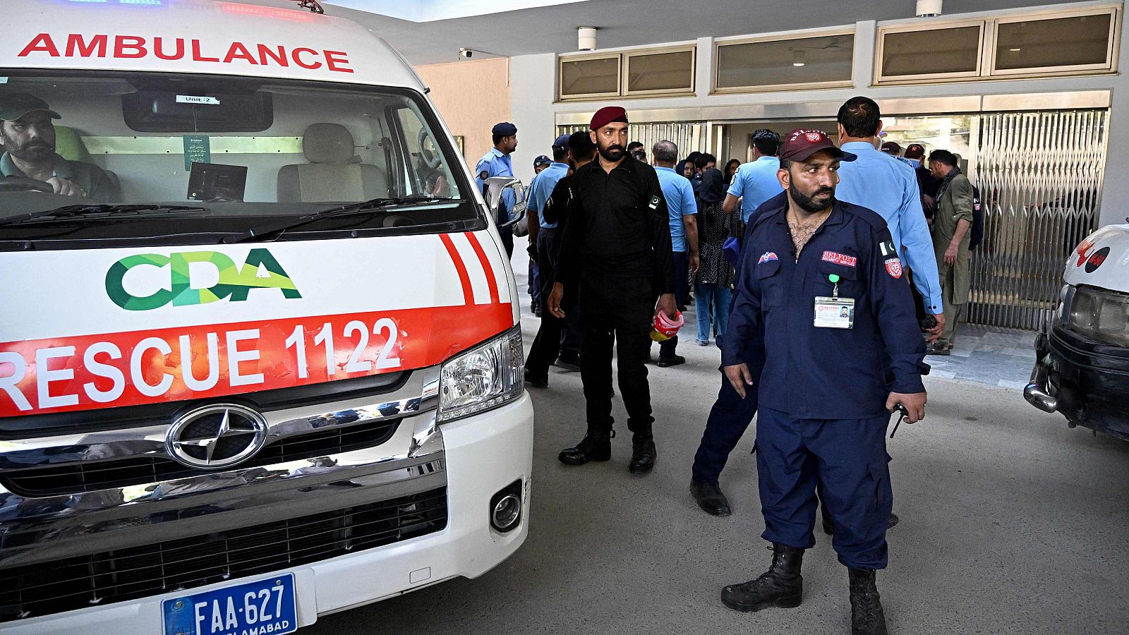 Pakistán: mueren más de una decena de niños en un incendio