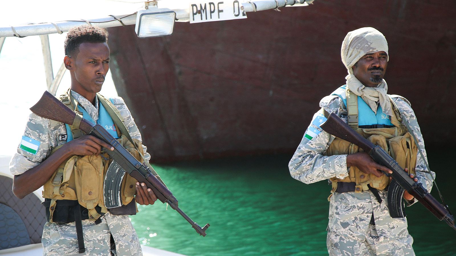 Las Fuerzas de Policía Marítima de Puntlandia (PMPF) patrullan para combatir los ataques de piratas, que han aumentado recientemente frente a la costa de Puntlandia, Somalia
