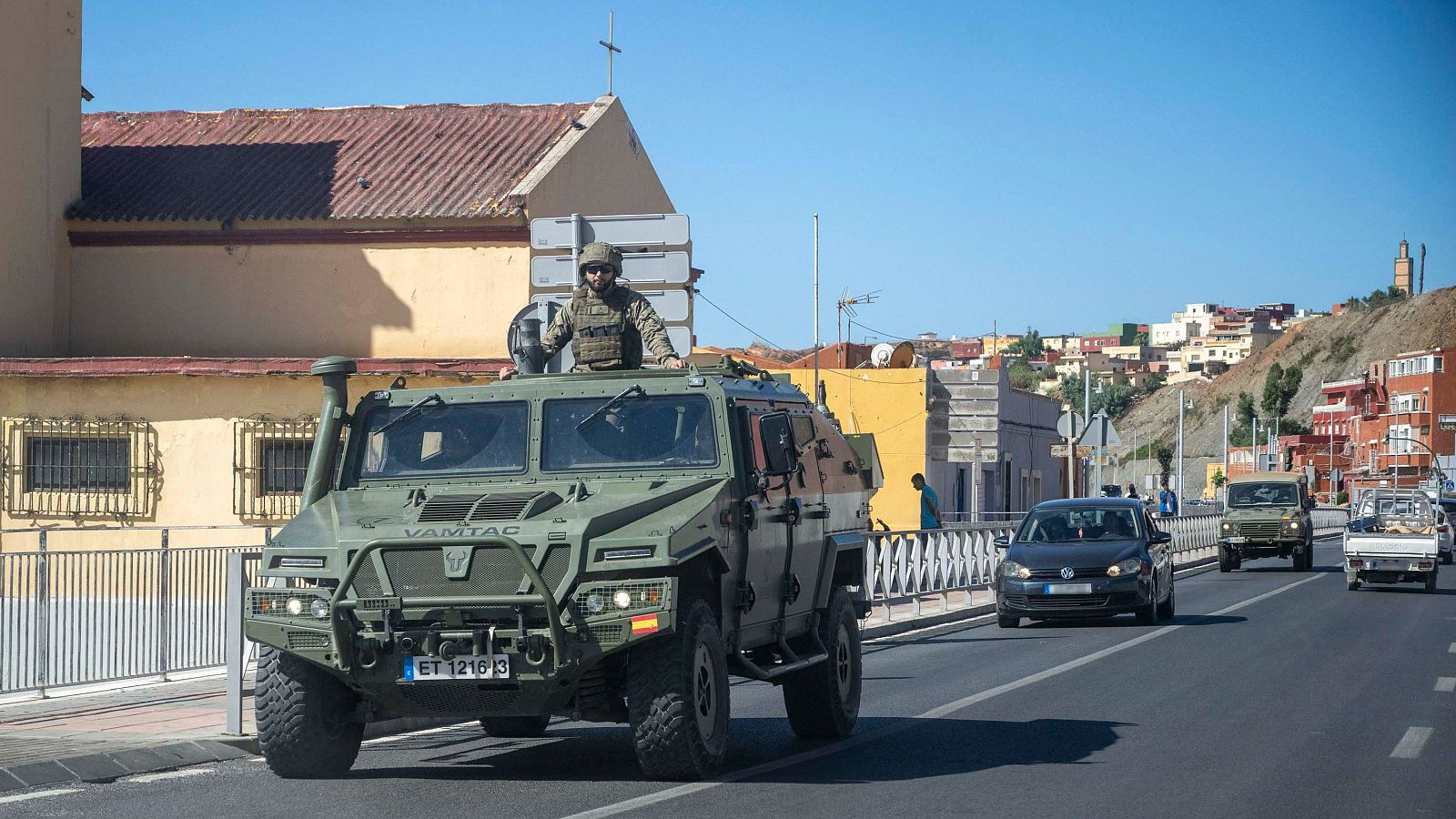 Al menos un militar herido tras una nueva agresión con piedras contra efectivos desplegados en Ceuta