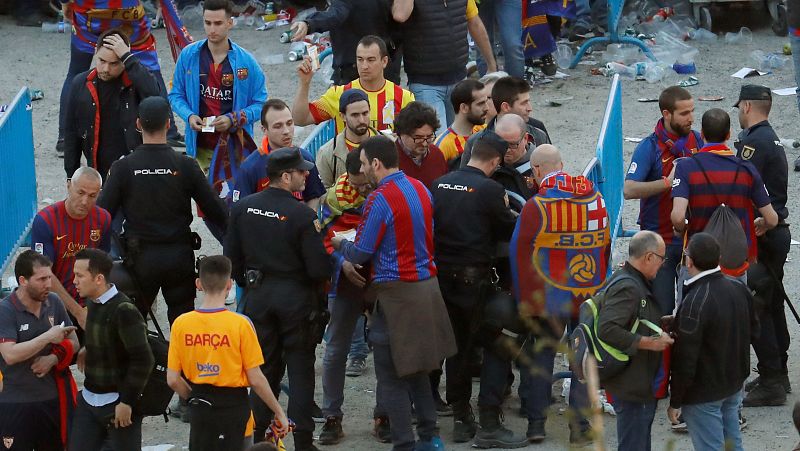 El Barça pide "explicaciones" al Gobierno por la retirada de camisetas en la final