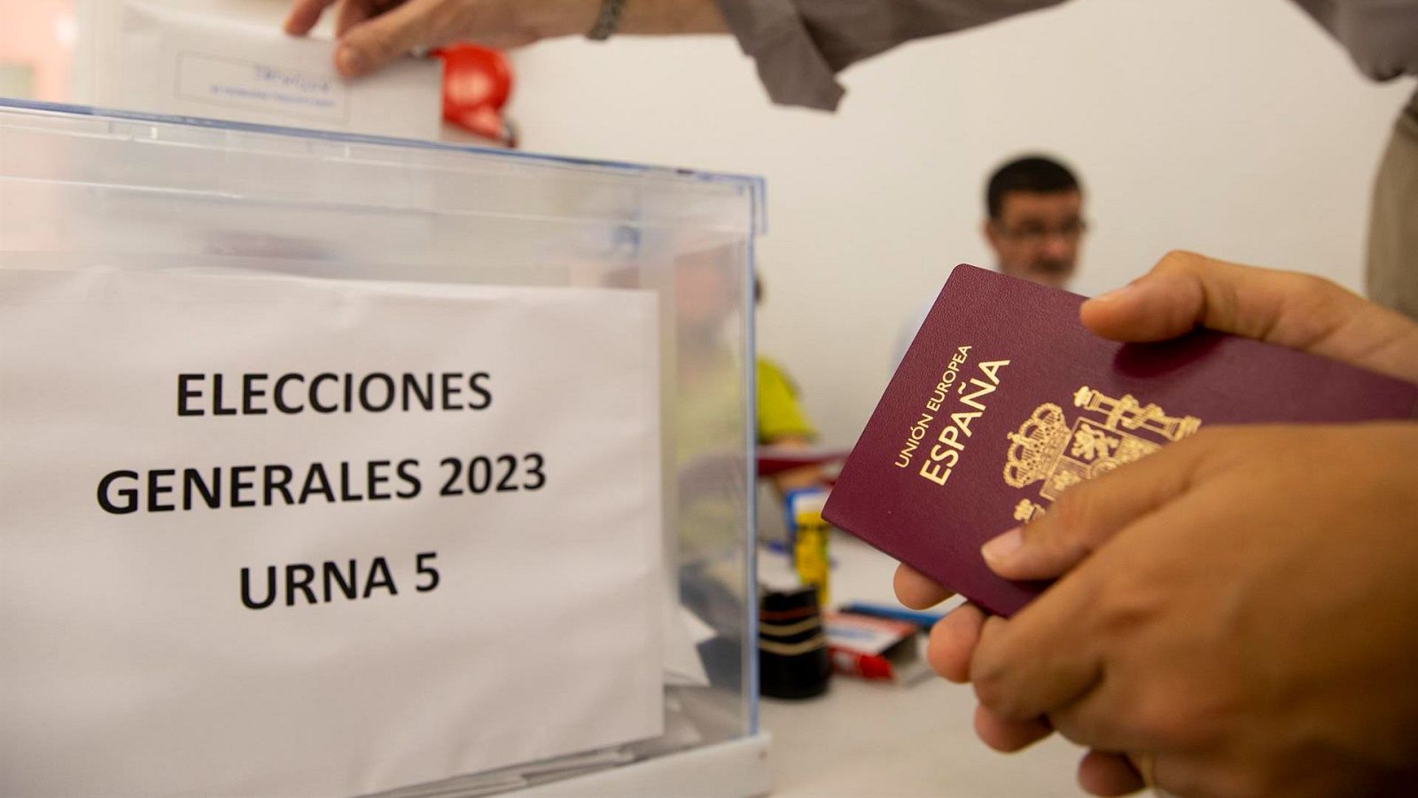Jueces y fiscales progresistas muestran su "honda preocupación" por la decisión del Supremo sobre la 'ley de nietos'