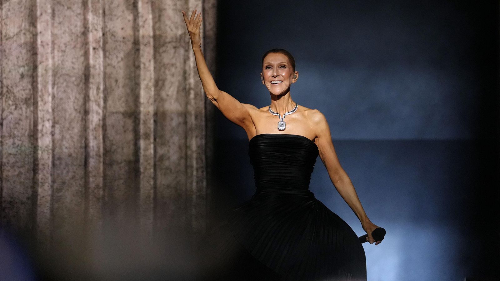 Céline Dion regresa por todo lo alto a los escenarios con un público entregado