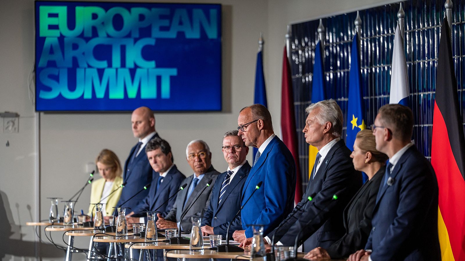 Los líderes europeos se comprometen a "fortalecer" su presencia en el Ártico ante la amenaza de Rusia
