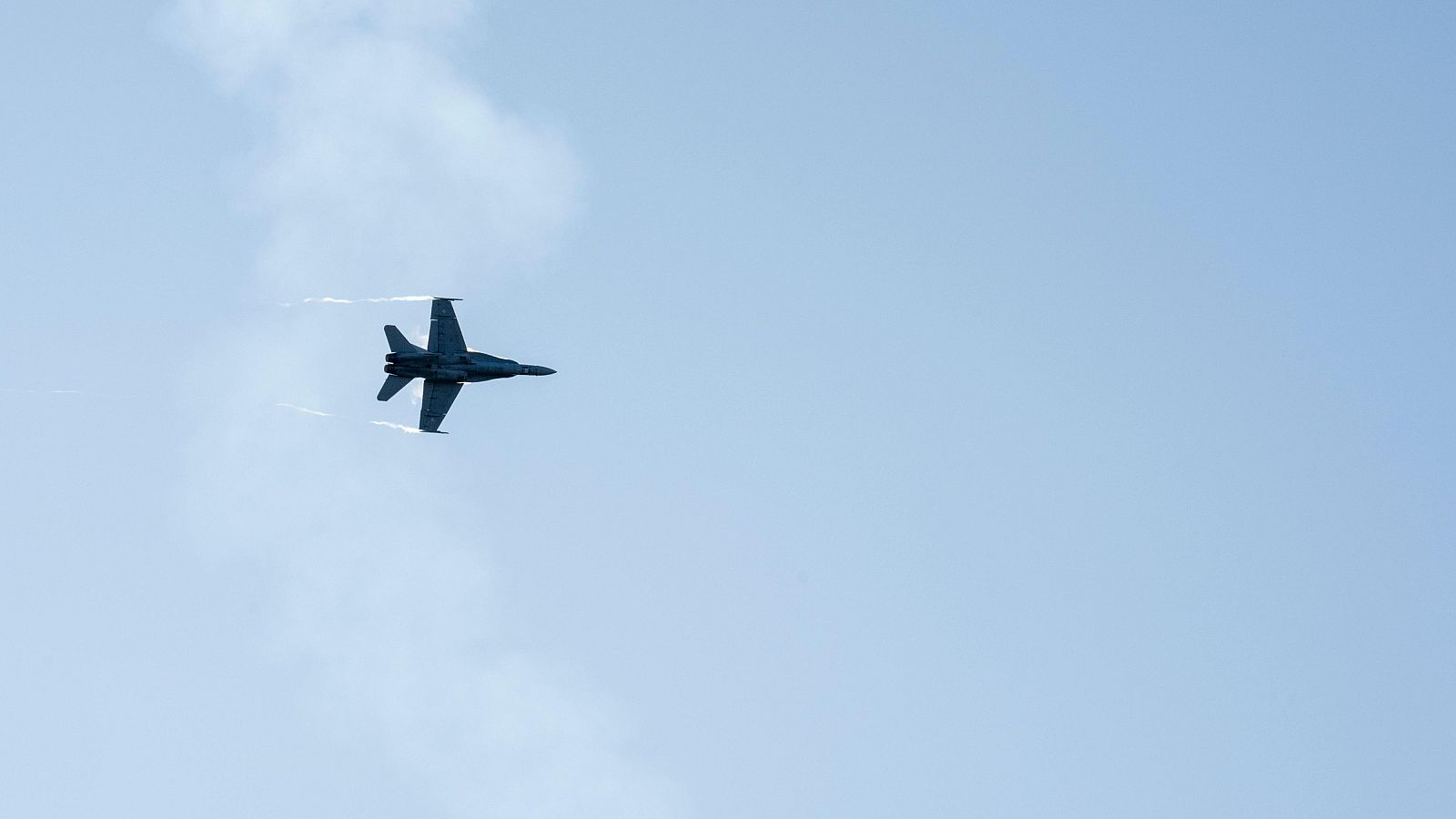 Cazas de la OTAN derriban un dron en el espacio aéreo de Lituania