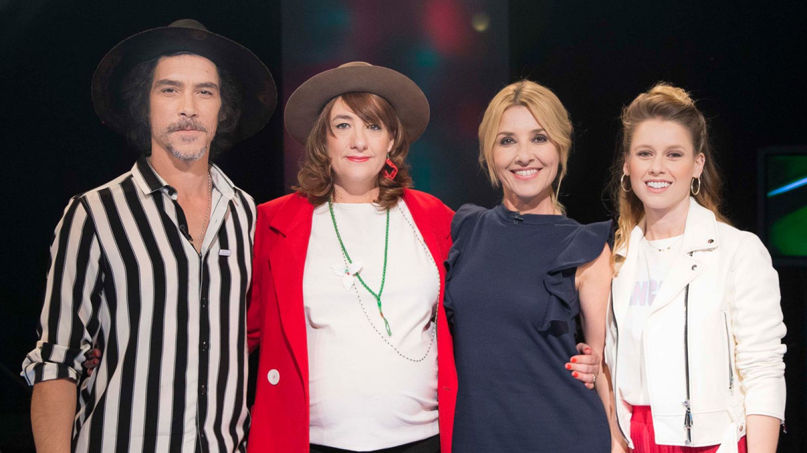 Óscar Jaenada, Ana Rodríguez Rosell, Cayetana Guillén Cuervo y Manuela Vellés