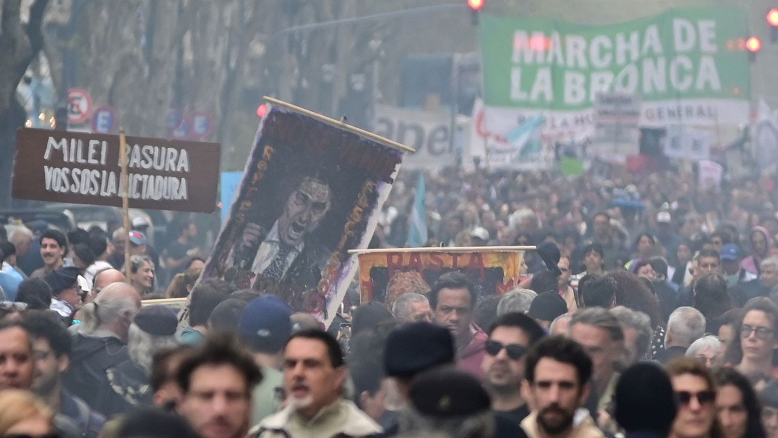 Protestas en Buenos Aires contra el presidente Milei
