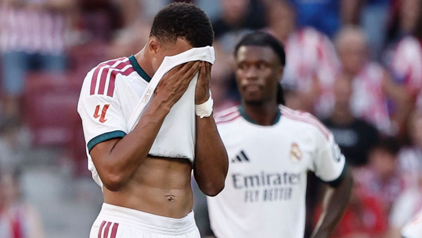 Kylian Mbappé durante el partido Atlético de Madrid - Real Madrid del estadio Riyadh Air Metropolitano
