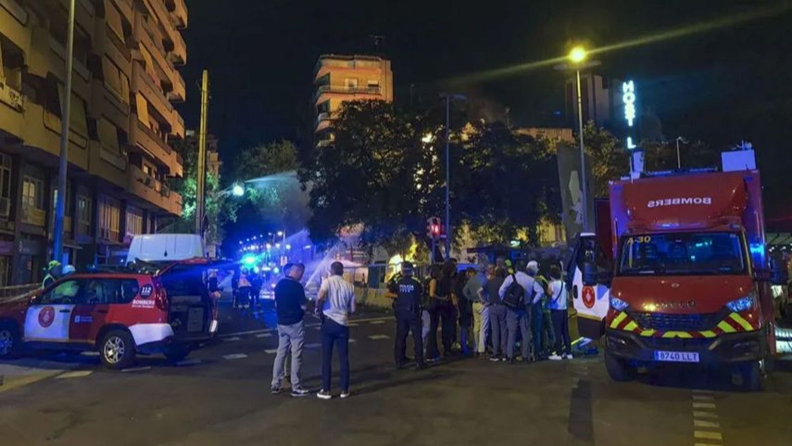Un fallecido y 13 heridos en el incendio de una residencia en L’Ametlla (Barcelona)