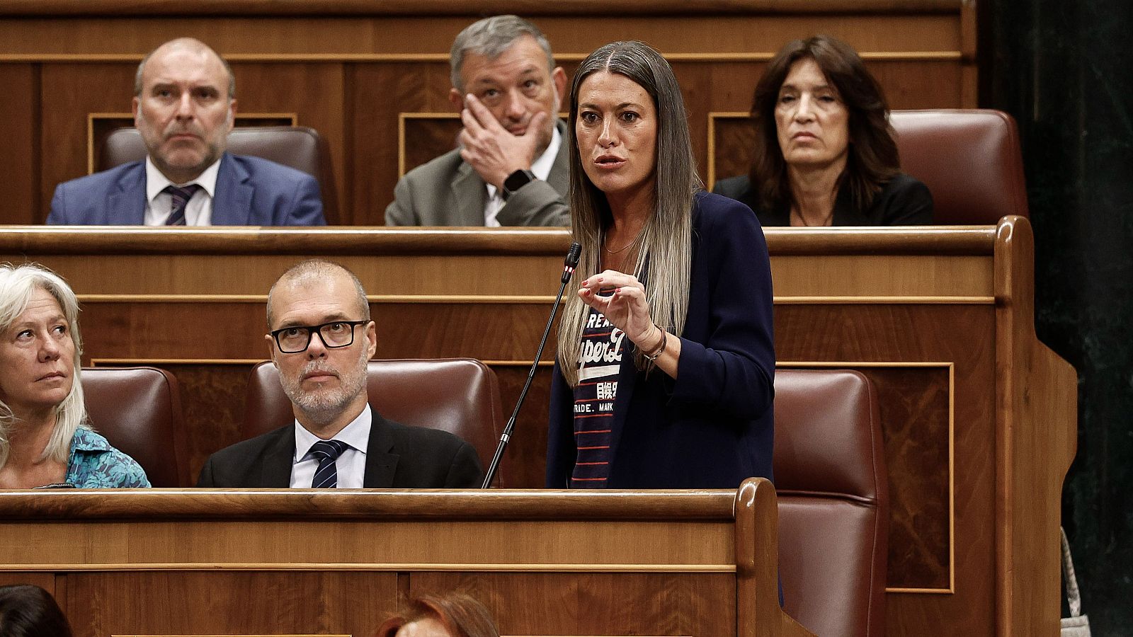 La portavoz de JxCat, Míriam Nogueras, interviene este miércoles durante la sesión de control del Congreso de los Diputados en Madrid.