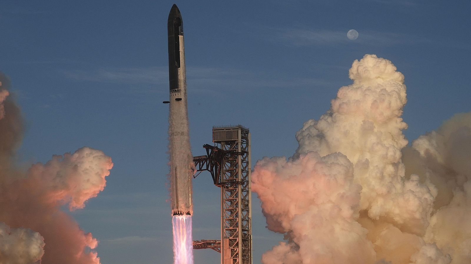 La Starship de Elon Musk alcanza por primera vez la órbita de la Tierra