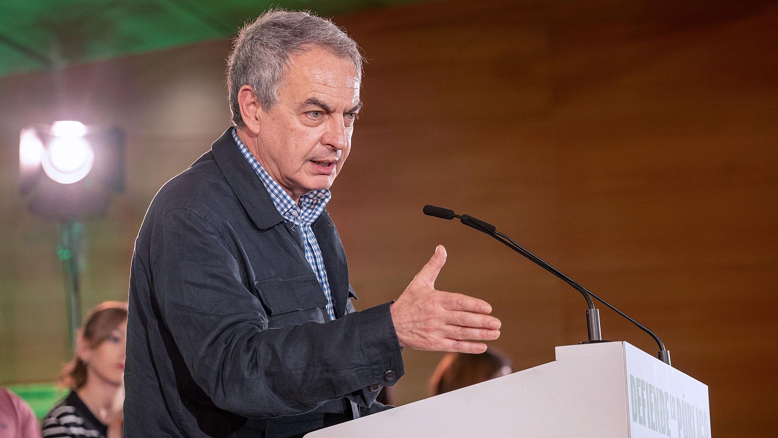 El juez de Plus Ultra rechaza la recusación de Zapatero a la firma Yanes para el informe sobre las joyas El expresidente del Gobierno José Luis Rodríguez Zapatero participa en un acto del PSOE, en el Palacio de Congresos de Jaén