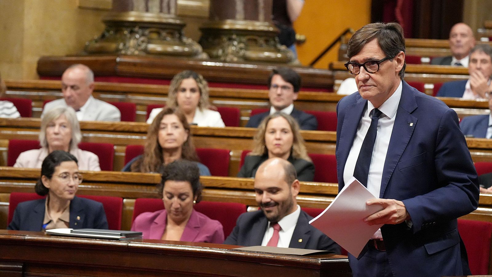 El president de la Generalitat, Salvador Illa, en el debat de política general (DPG) al Parlament de Catalunya
