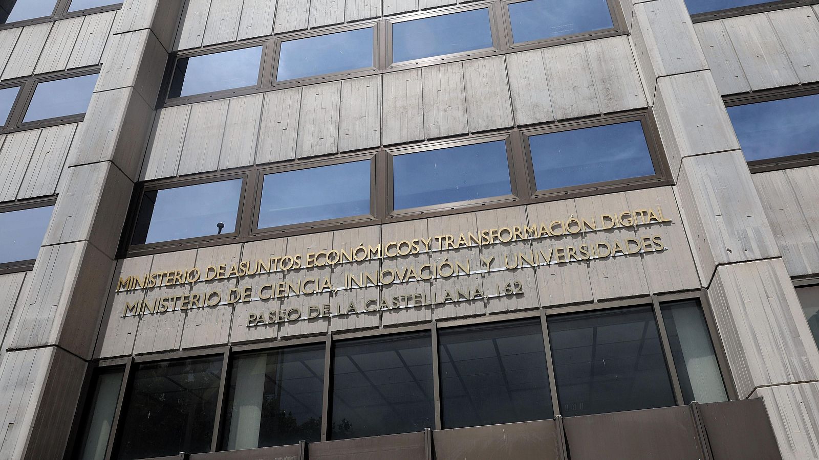 Fachada del Ministerio de Economía